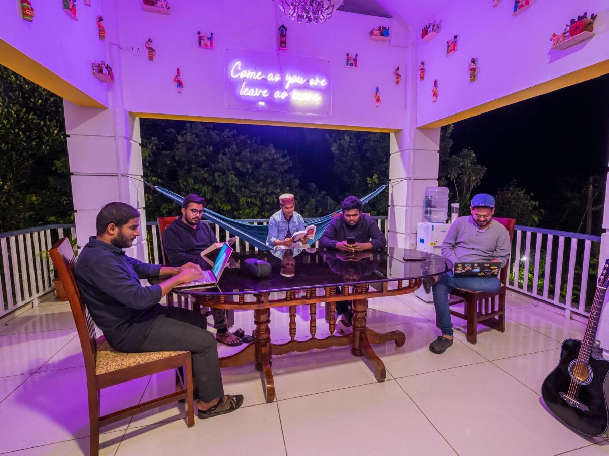The Hosteller Coorg, Madikeri Ngoại thất bức ảnh